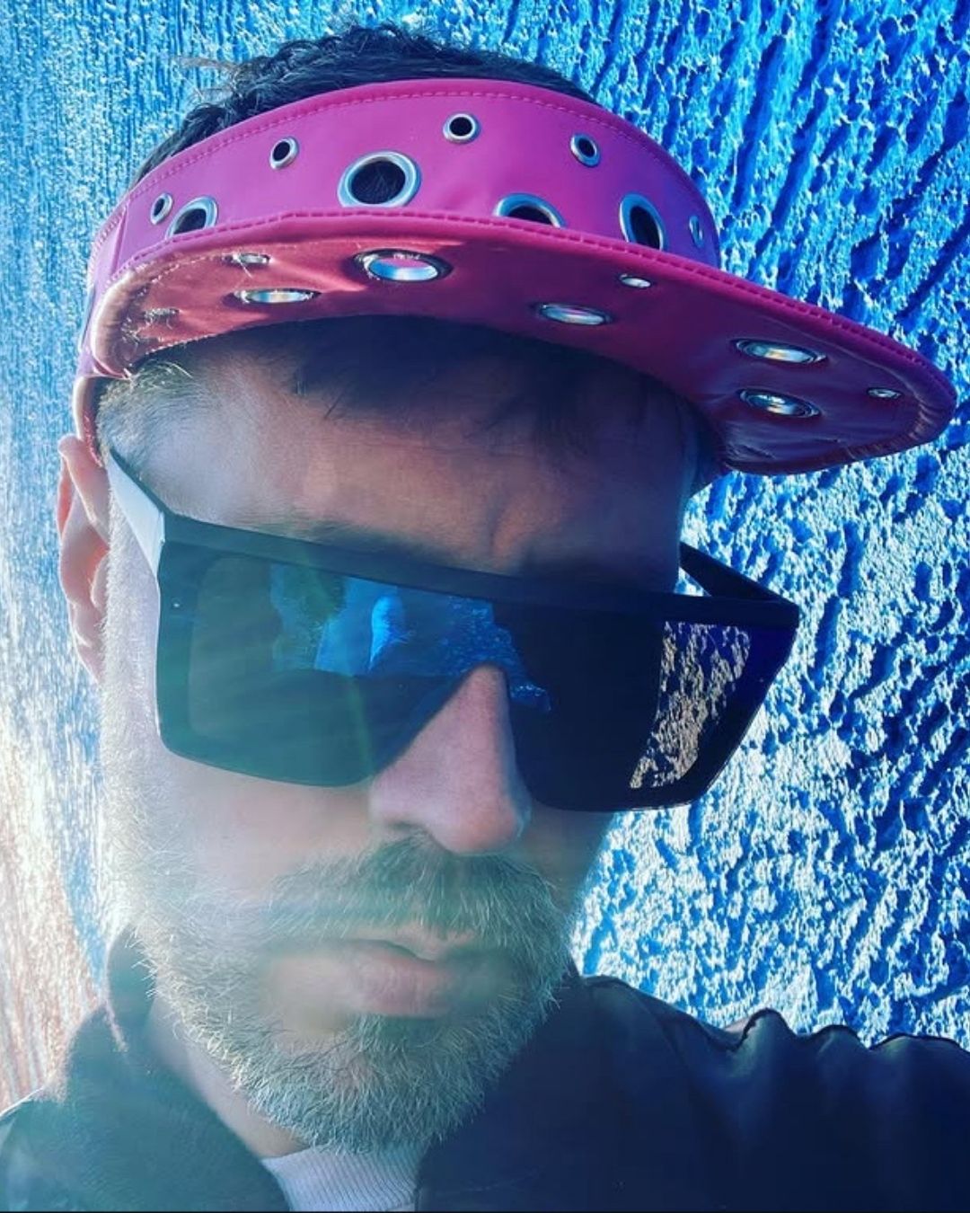 PINK PLEATHER VISOR WITH GROMMETS