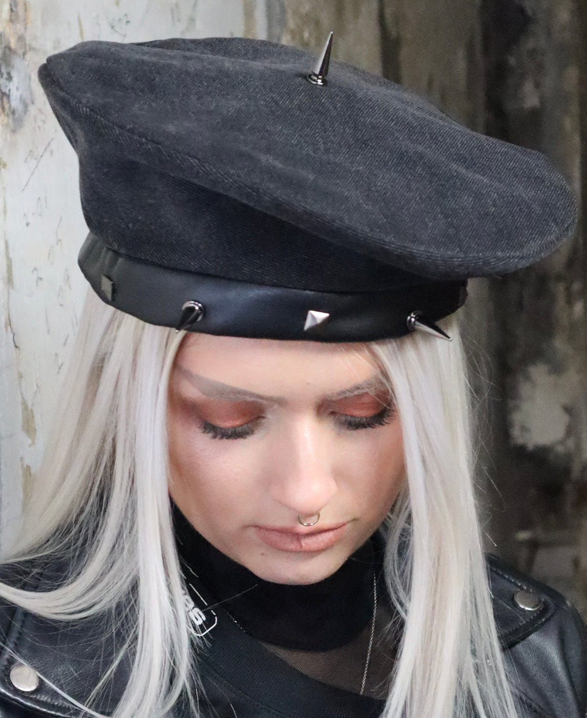 UPCYCLED DENIM BERET - WASHED BLACK